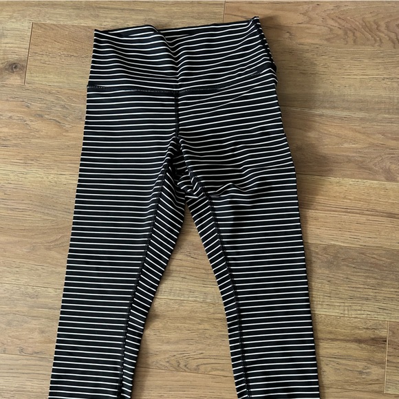 COPY - Lululemon leggings - Picture 1 of 1